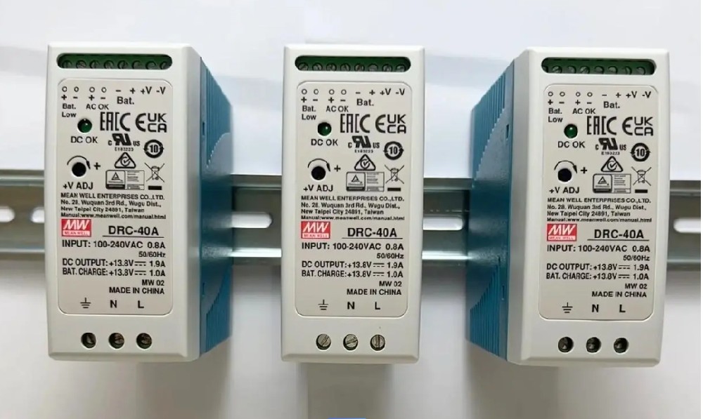 明緯封裝模塊電源，小巧精悍，為設(shè)備空間減負(fù)